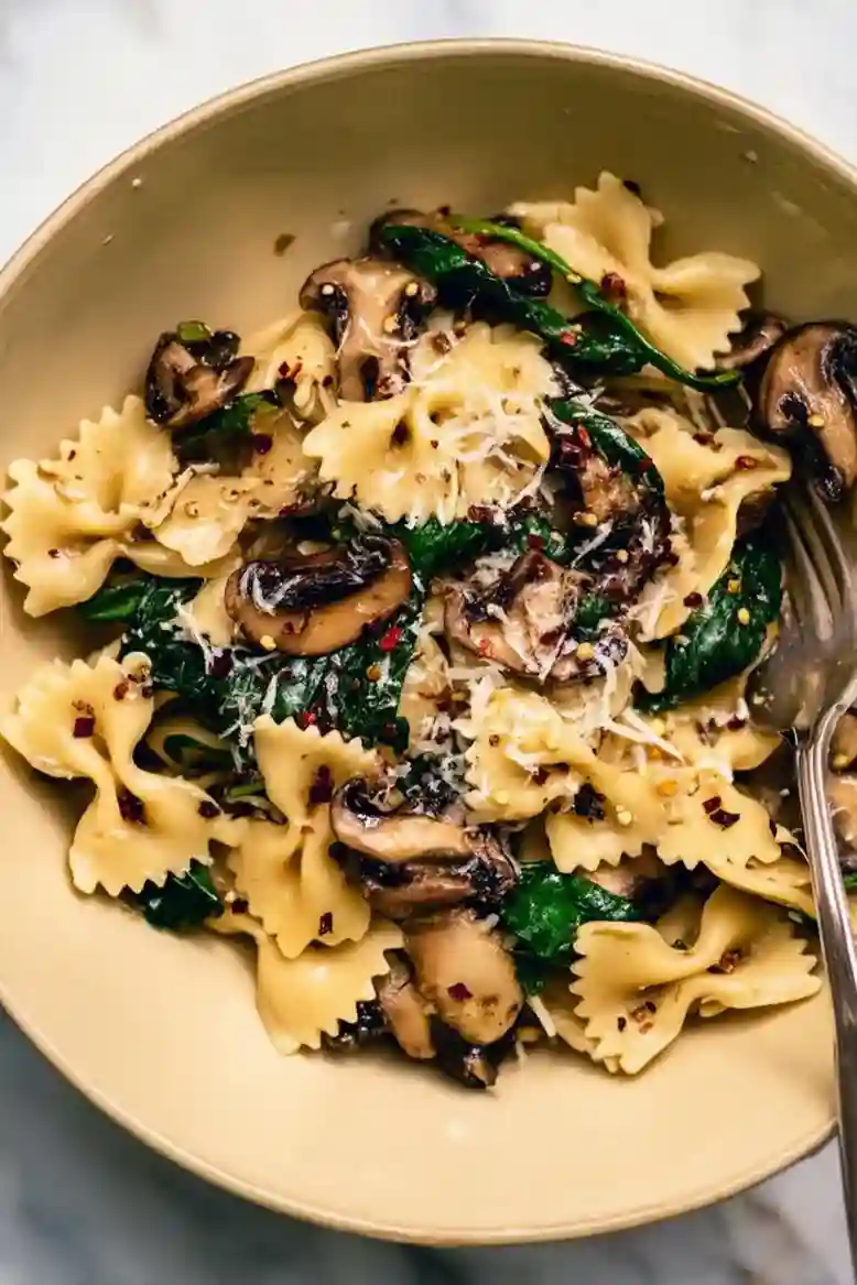 Easy Spinach Mushroom Pasta Recipe - 1