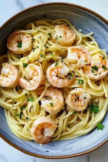 Quick Shrimp Aglio e Olio Pasta