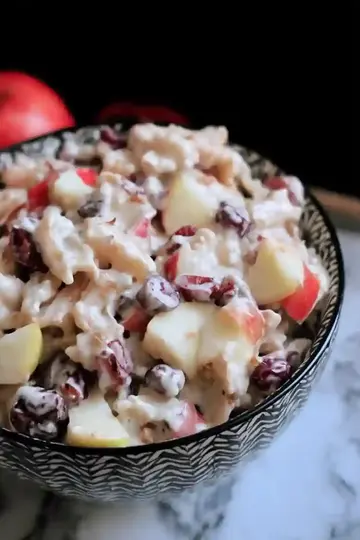 Refreshing Apple Honey Pasta Salad