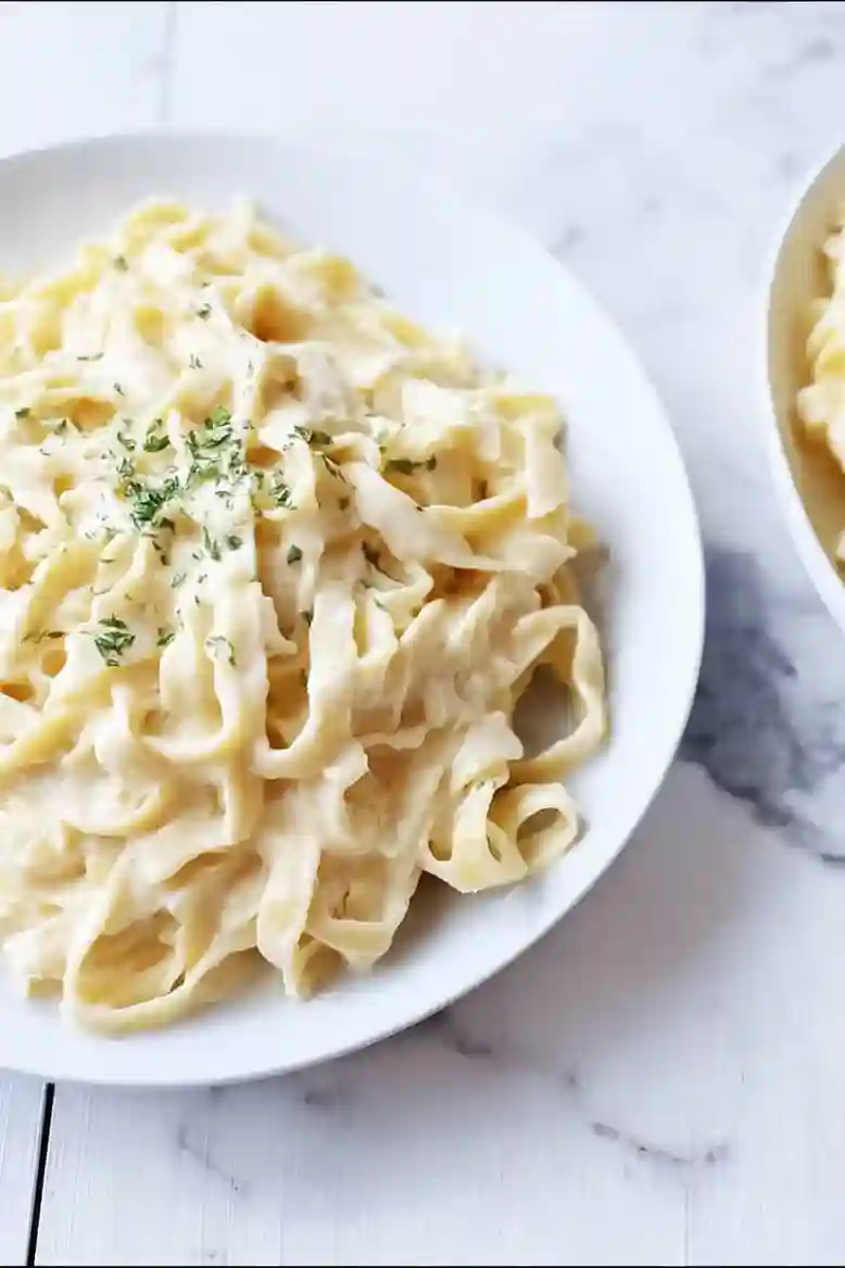Creamy Fettuccine Alfredo Recipe - 2