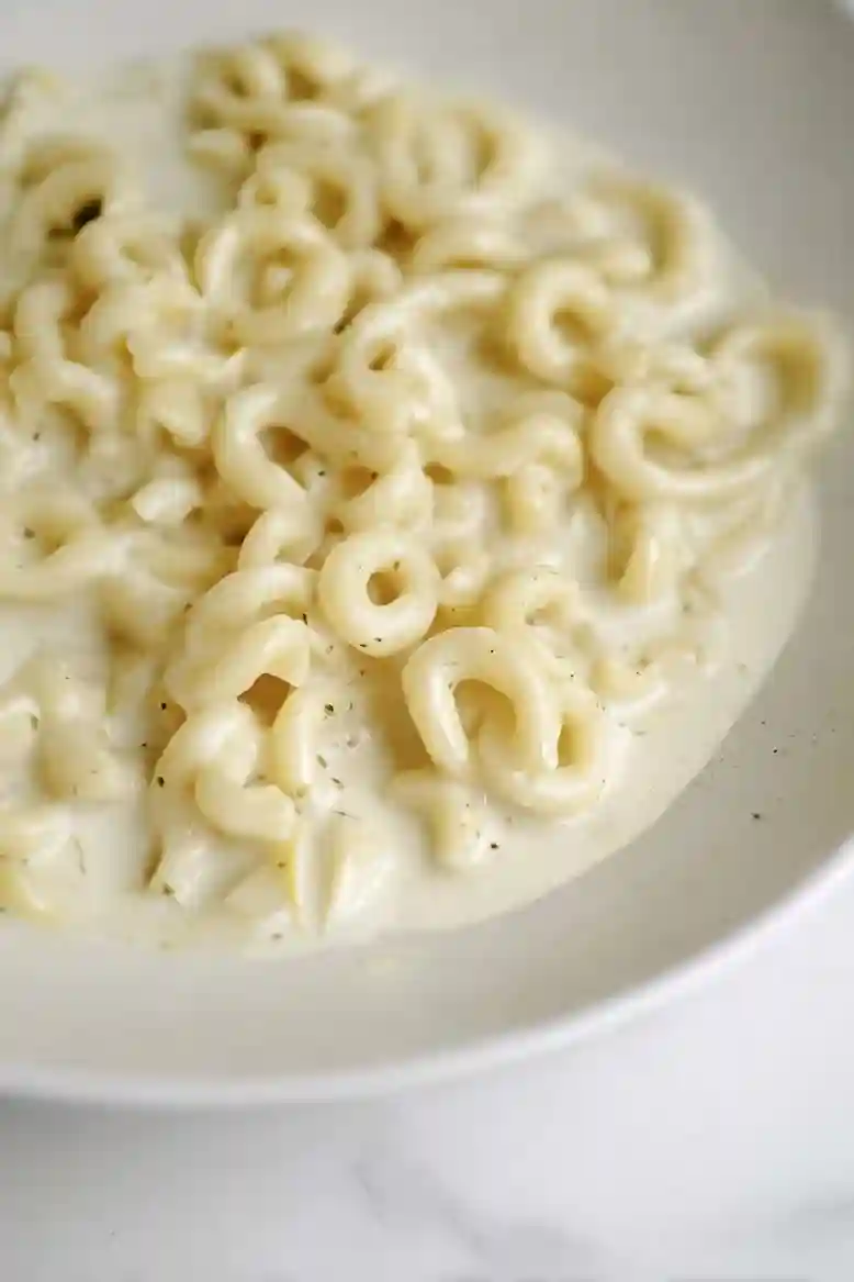 Decadent Creamy Truffle Alfredo Pasta - 1